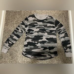 Lucky Brand Gray and Black Camo Top Size Large NWOT